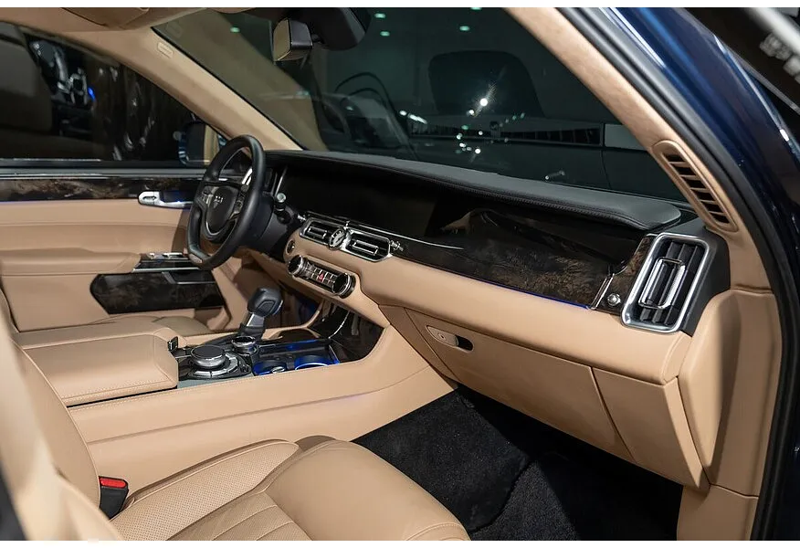 AURUS Senat 4.4 AWD AT (598 л.с.) Синий в АВИЛОН. Слайд №3