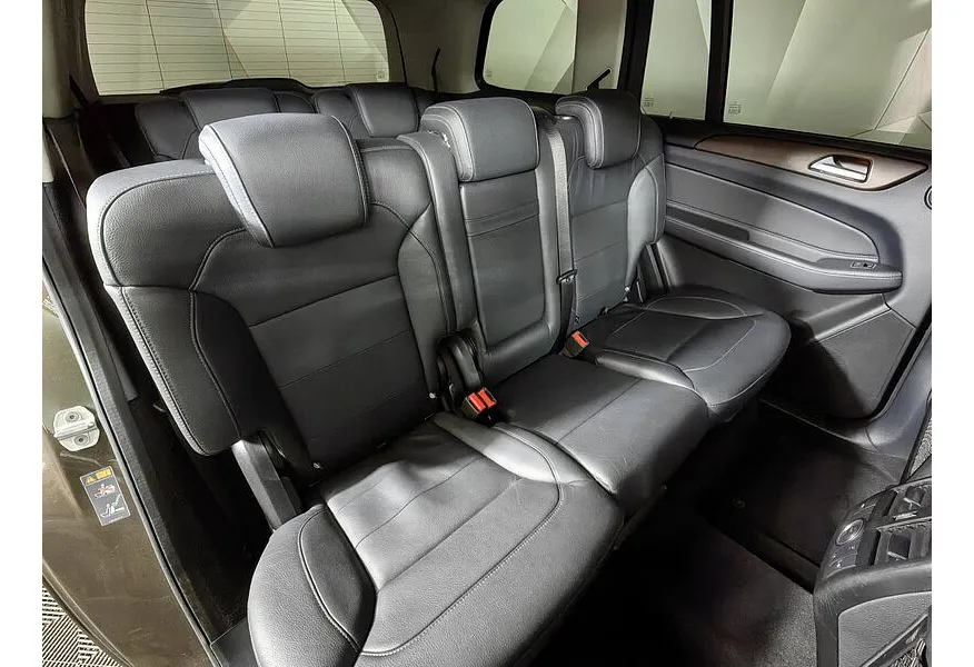 Mercedes-Benz GLS 350 d 4MATIC 9G-TRONIC (249 л.с.) Особая серия Коричневый в АВИЛОН. Слайд №17