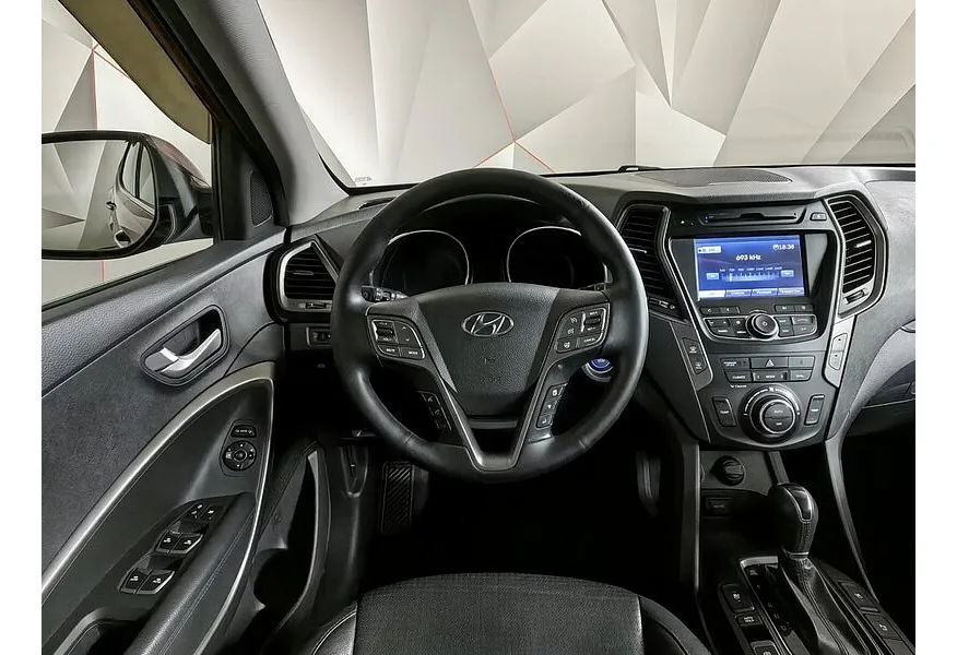 Hyundai Santa Fe 2.4 AT 4WD (175 л.с.) Dynamic Красный в АВИЛОН. Слайд №20