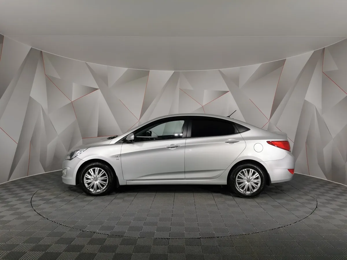 Hyundai Solaris 1.6 AT (123 л.с.) Comfort Серебристый в АВИЛОН. Слайд №5