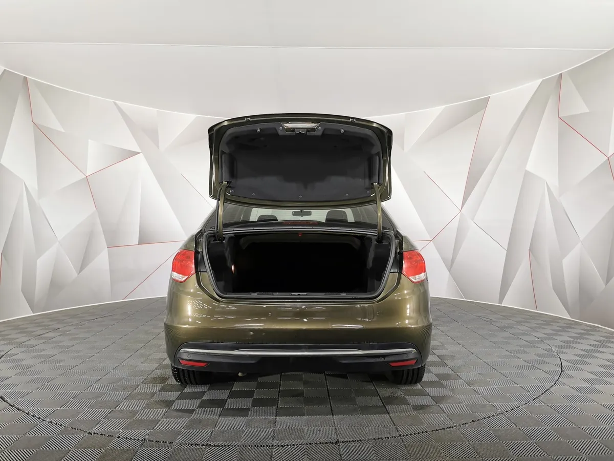 Citroen C4 1.6 VTi MT (116 л.с.) Коричневый в АВИЛОН. Слайд №10