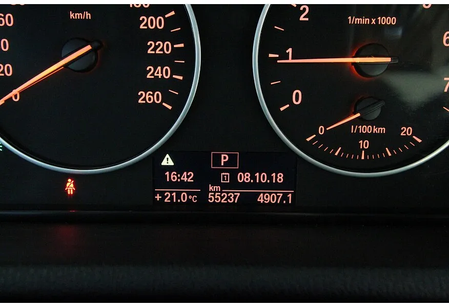 BMW X3 xDrive20i AT (184 л.с.) Base Локальная сборка Серый в АВИЛОН. Слайд №15
