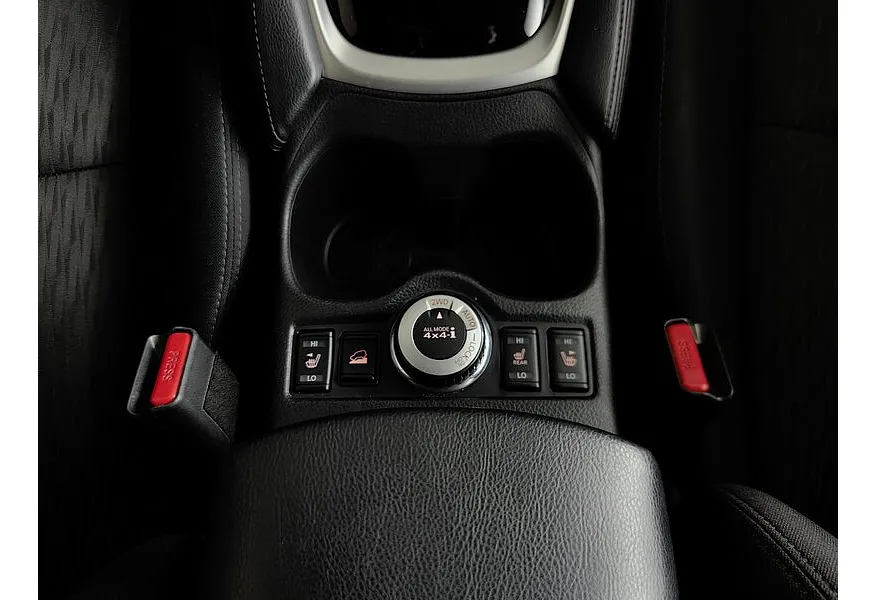 Nissan X-Trail 2.0 CVT AWD (141 л.с.) Зеленый в АВИЛОН. Слайд №16