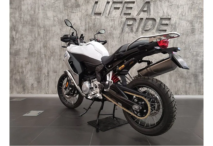 BMW Motorrad F 850 GS F 850 GS 853 см³ (95) 853 Белый в АВИЛОН. Слайд №5