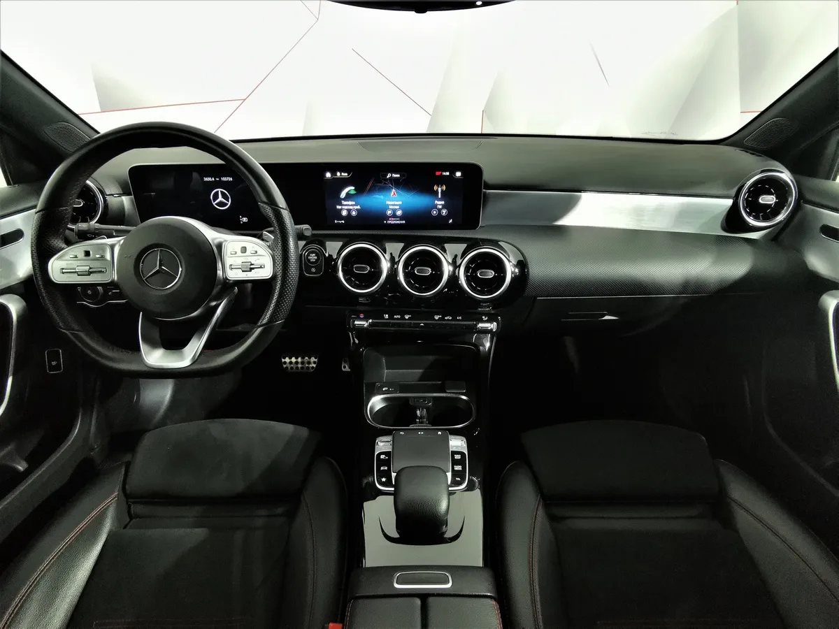 Mercedes-Benz A-Класс A 200 7G-DCT (150 л.с.) Sport Синий в АВИЛОН. Слайд №13