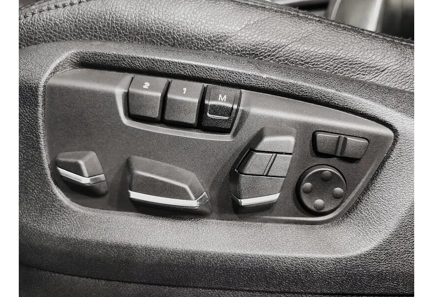 BMW X5 xDrive40d Steptronic (313 л.с.) Черный в АВИЛОН. Слайд №10