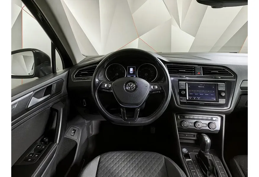 АВИЛОН - Volkswagen Tiguan 1.4 TSI 4Motion DSG (150 л.с.) Comfortline Черный - slide 11
