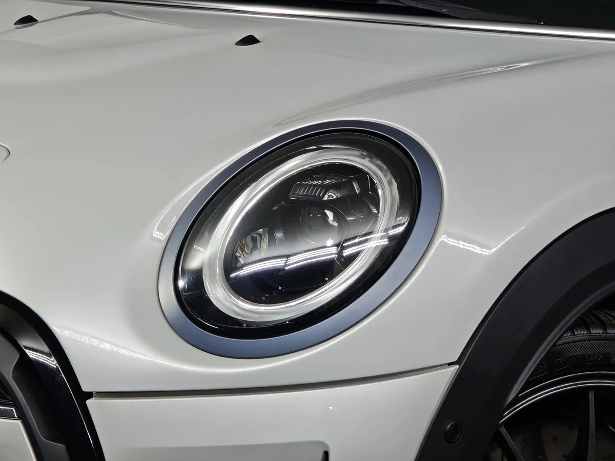 MINI 3 двери Cooper S 2.0 AT (192 л.с.) Серый в АВИЛОН. Слайд №8