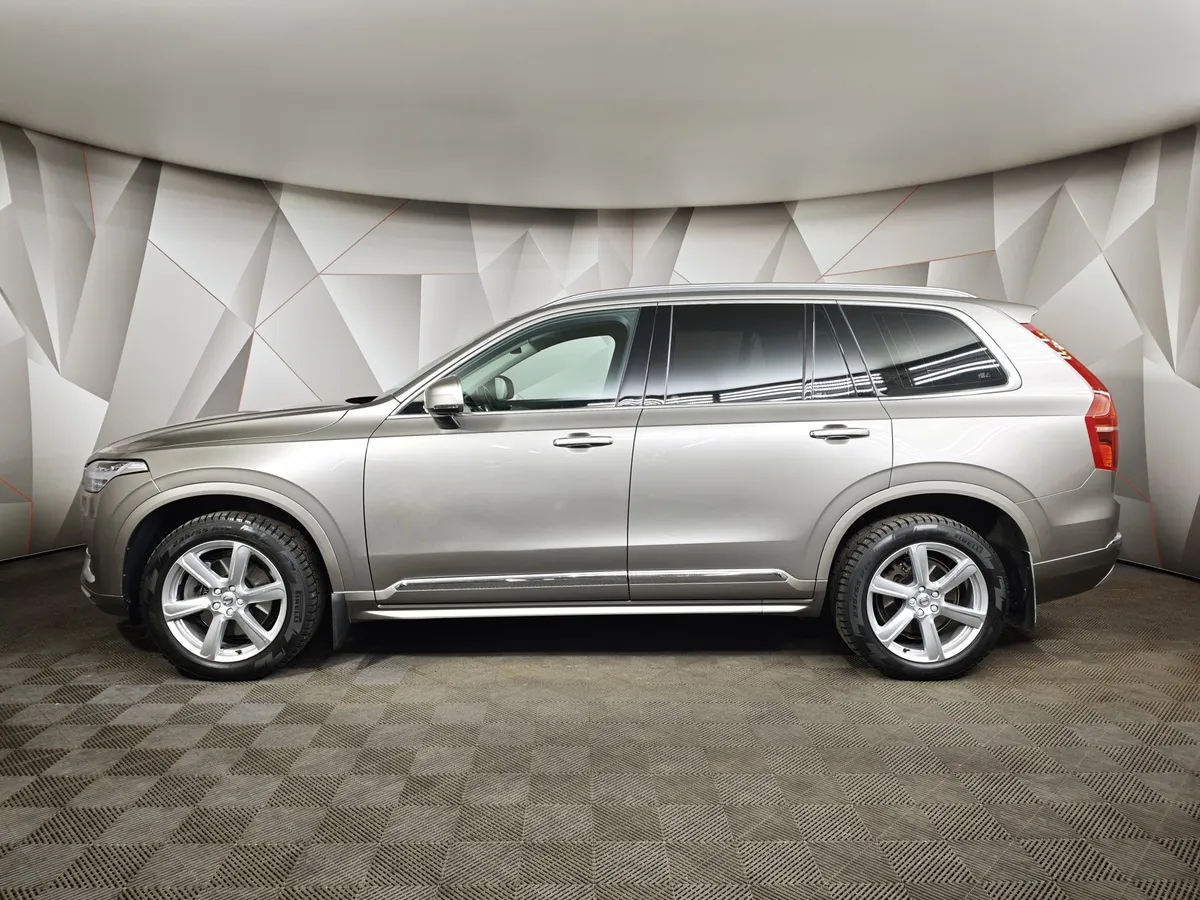 Volvo XC90 2.0 D5 Drive-E AT AWD (7 мест) (235 л.с.) Inscription Серый в АВИЛОН. Слайд №5
