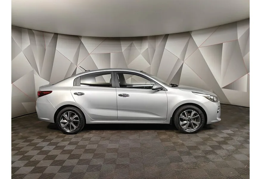 Kia Rio 1.6 AT (123 л.с.) Prestige Серый в АВИЛОН. Слайд №6 Kia Rio 1.6 AT (123 л.с.) Prestige Серый в АВИЛОН. Слайд №6