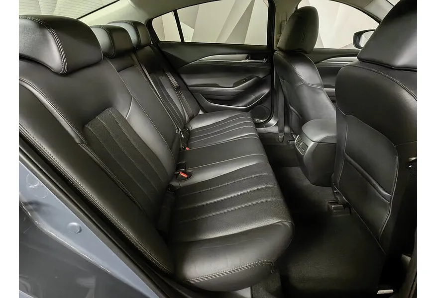 Mazda 6 2.5 SKYACTIV-G AT (192 л.с.) Серый в АВИЛОН. Слайд №16