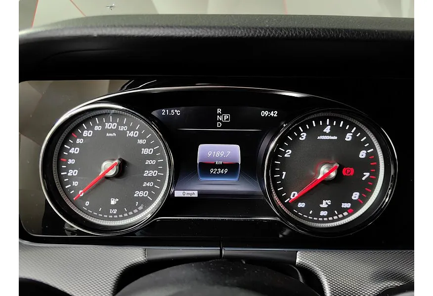 Mercedes-Benz E-Класс E 200 9G-TRONIC (197 л.с.) Черный в АВИЛОН. Слайд №17