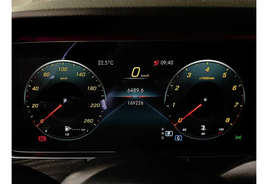 Mercedes-Benz E-Класс E 200 4MATIC 9G-TRONIC (197 л.с.) Sport (Локальная сборка) Черный в АВИЛОН. Слайд №20