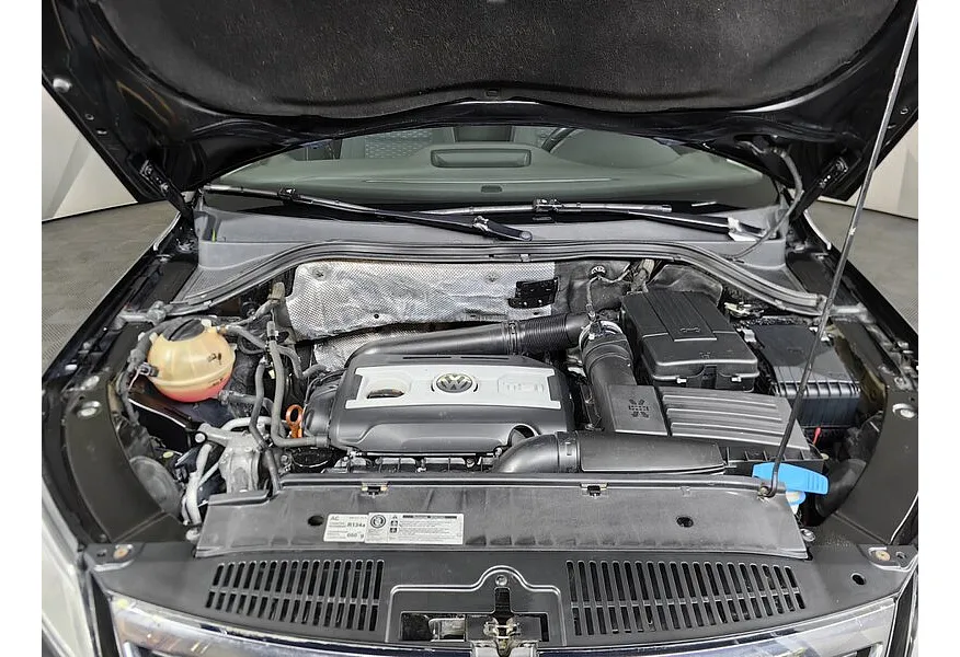 Volkswagen Tiguan 2.0 TSI 4Motion AT (170 л.с.) Track & Field Черный в АВИЛОН. Слайд №11 Volkswagen Tiguan 2.0 TSI 4Motion AT (170 л.с.) Track & Field Черный в АВИЛОН. Слайд №11