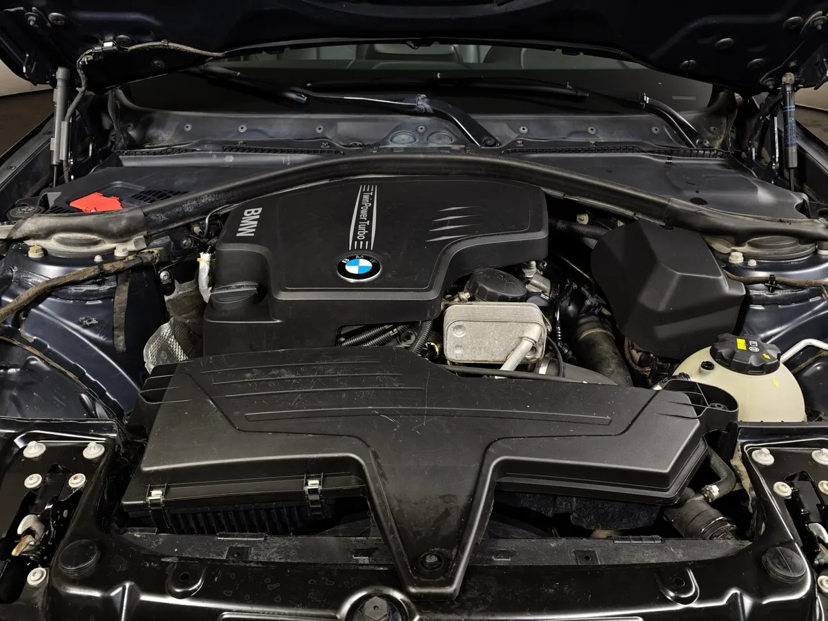 BMW 3 серия 320i xDrive AT (184 л.с.) Синий в АВИЛОН. Слайд №10