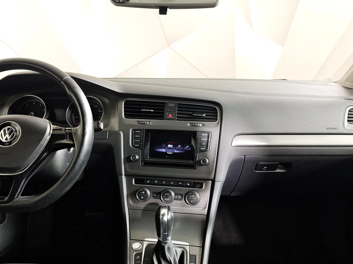 Volkswagen Golf 1.4 TSI BlueMotion DSG (122 л.с.) Comfortline Голубой в АВИЛОН. Слайд №15
