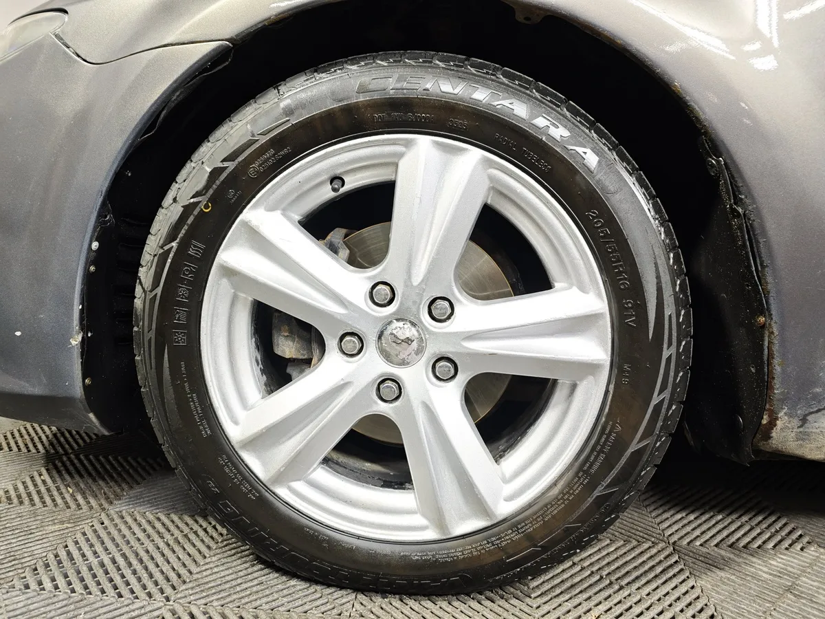 Mazda 6 1.8 MT (120 л.с.) Серый в АВИЛОН. Слайд №9