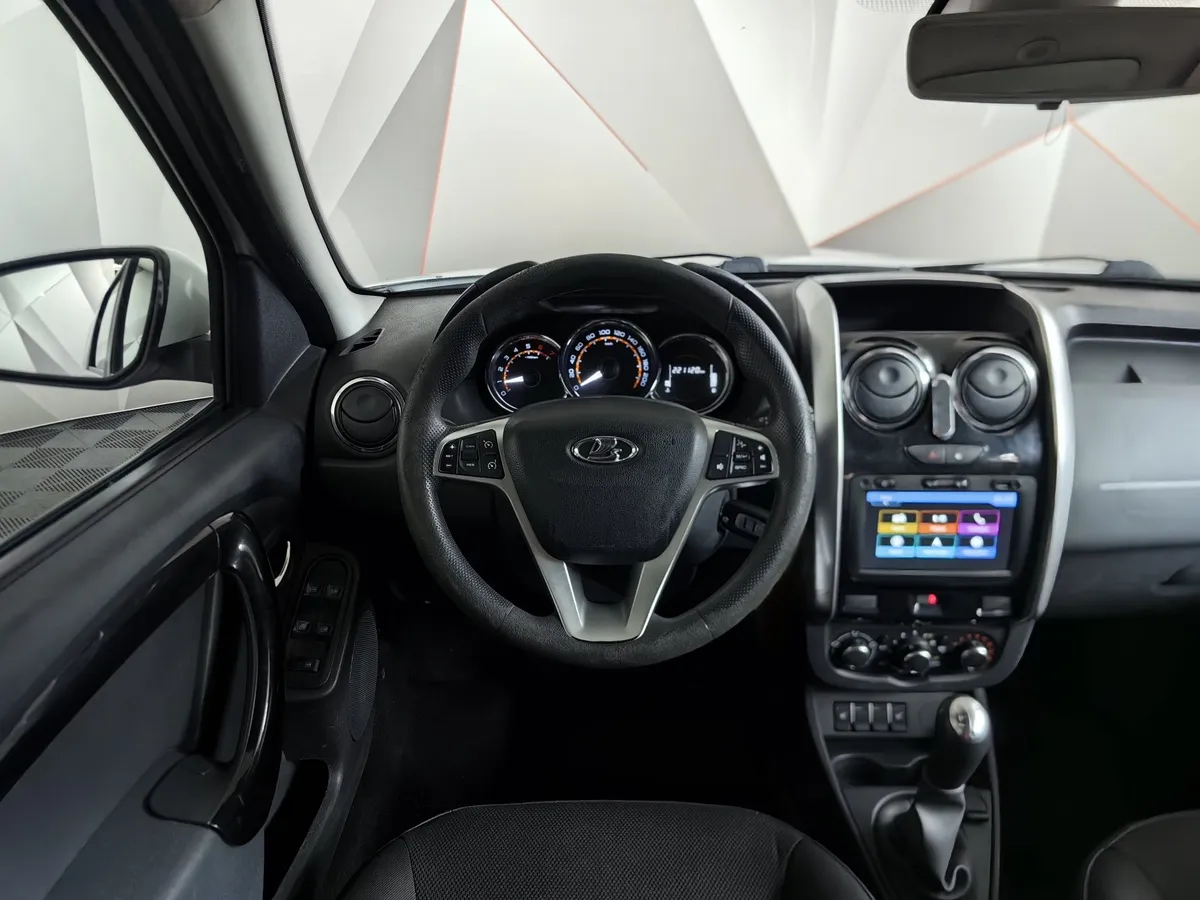 ВАЗ (Lada) Largus 1.6 MT 16 кл (5 мест) (105 л.с.) Белый в АВИЛОН. Слайд №20