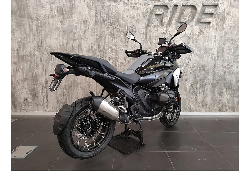 АВИЛОН - BMW Motorrad R 1300 GS R 1300 GS 1300 см³ (145) 1300 Черный - slide 5