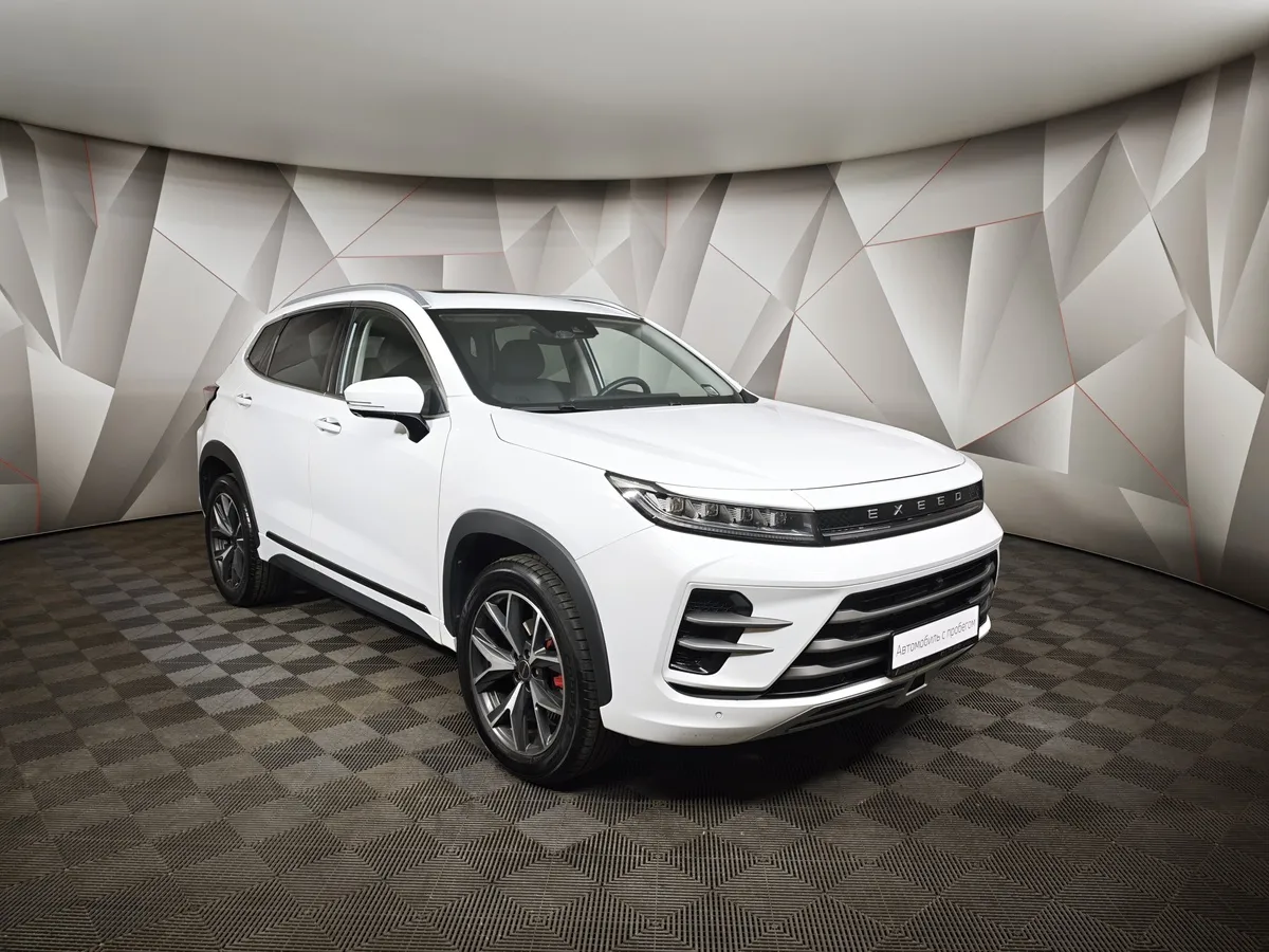 EXEED LX 1.6T DCT 4WD (150 л.с) Premium Plus Белый в АВИЛОН. Слайд №3