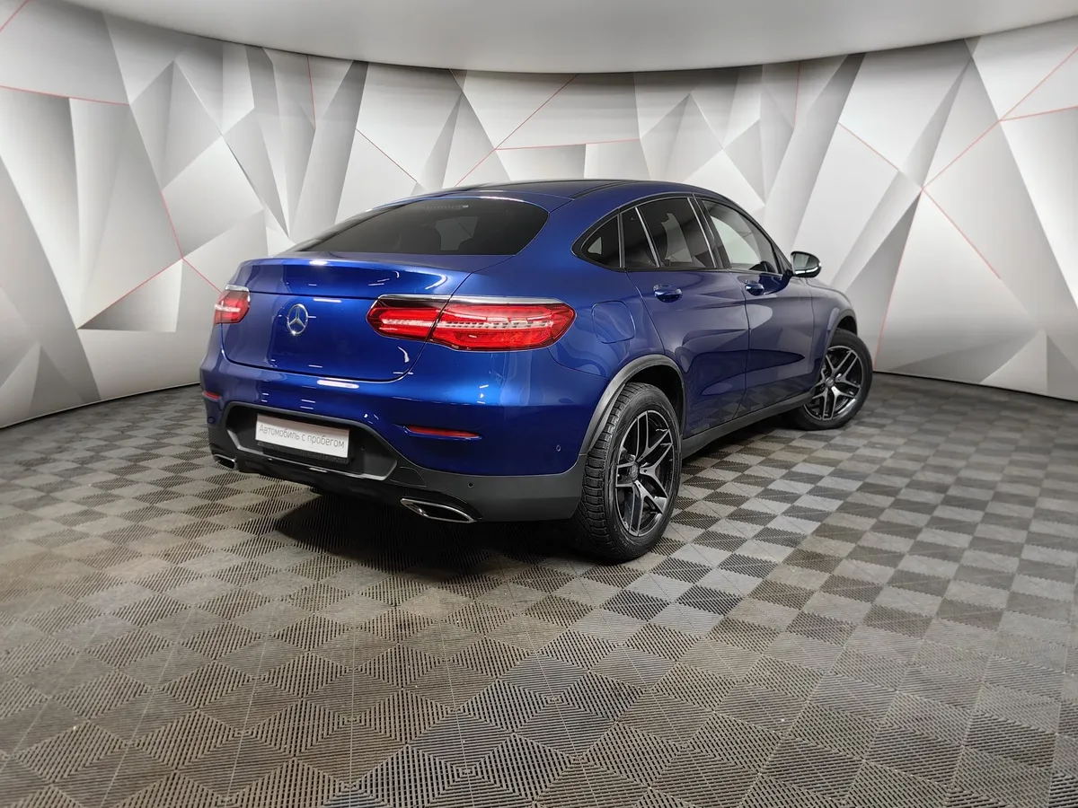 Mercedes-Benz GLC Купе 250 d 9G-TRONIC 4MATIC (204 л.с.) Sport Синий в АВИЛОН. Слайд №2