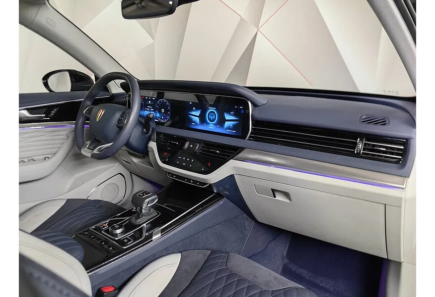 Hongqi HS5 2.0 AT 4WD (224 л.с.) Comfort Черный в АВИЛОН. Слайд №12