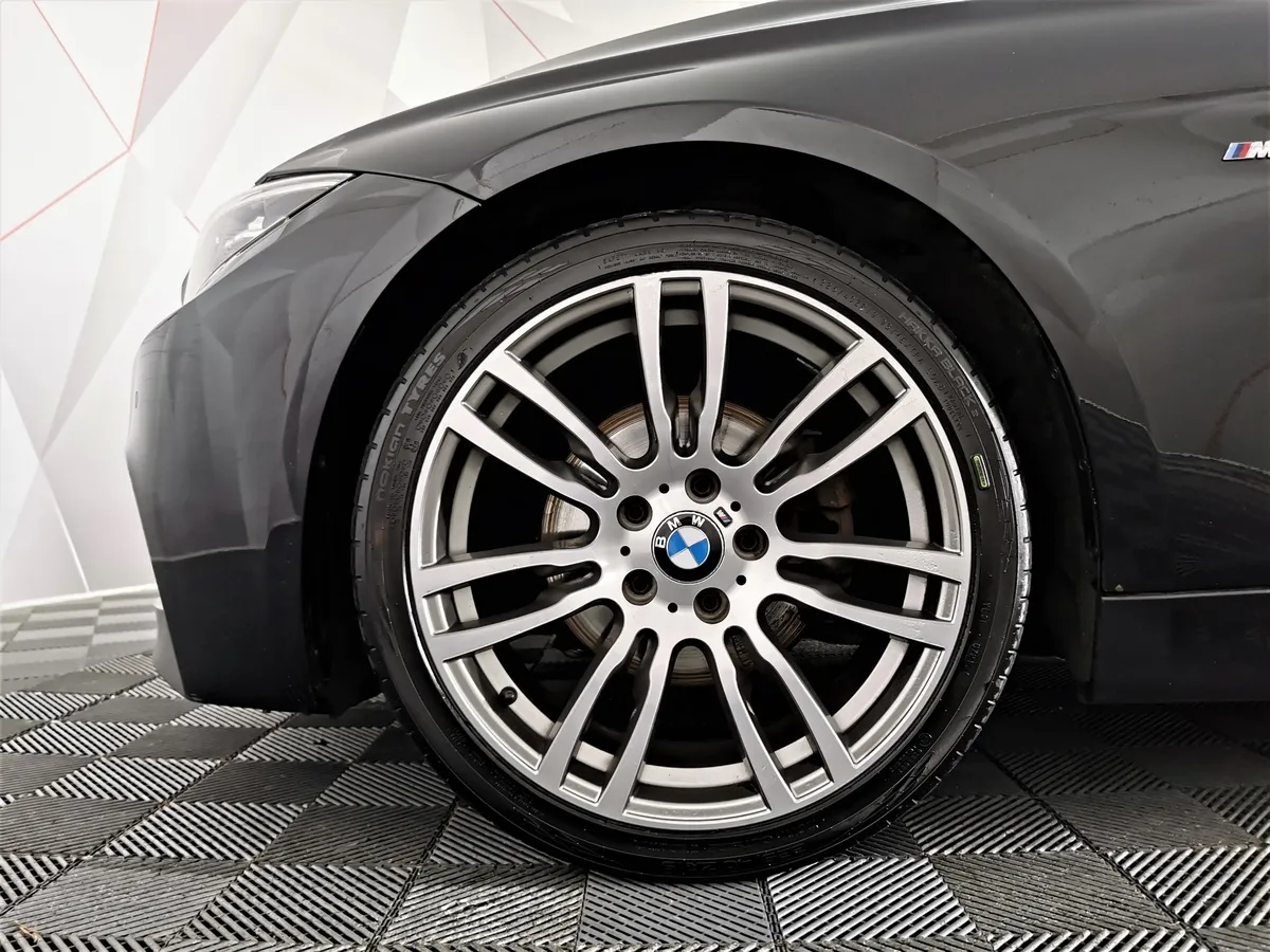 BMW 3 серия 320d AT (190 л.с.) Черный в АВИЛОН. Слайд №7