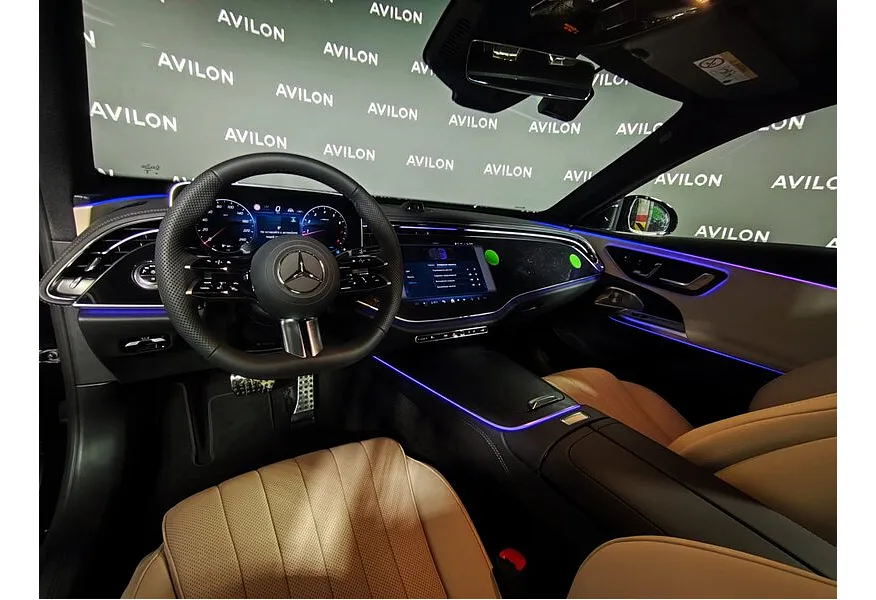 Mercedes-Benz E-Класс E 300 4MATIC (258 л.с.) Черный в АВИЛОН. Слайд №13