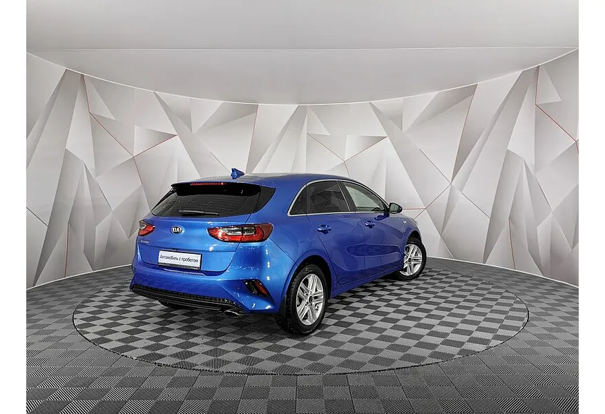 Kia Ceed 1.6 MPI AT (128 л.с.) Luxe Синий в АВИЛОН. Слайд №2