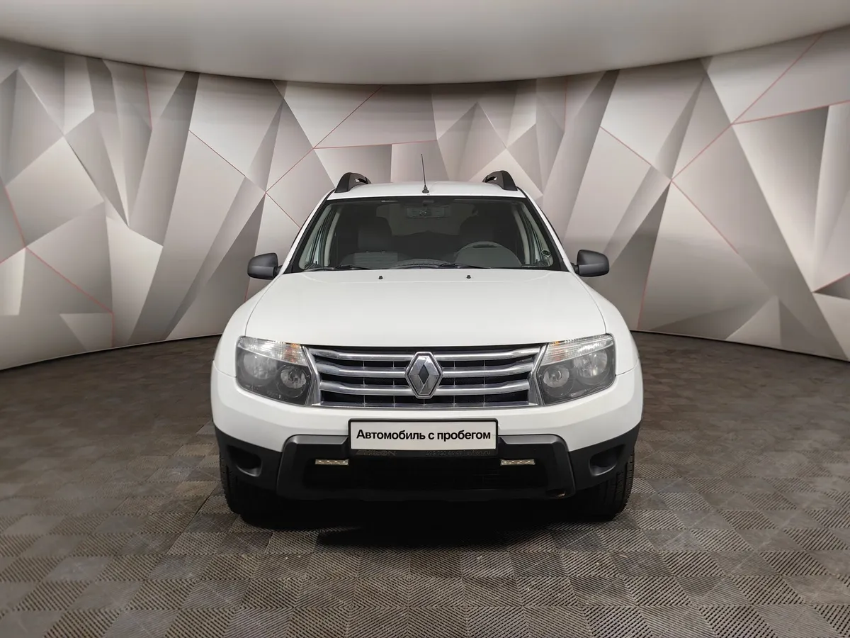 Renault Duster 2.0 MT 4x4 (143 л.с.) Белый в АВИЛОН. Слайд №7