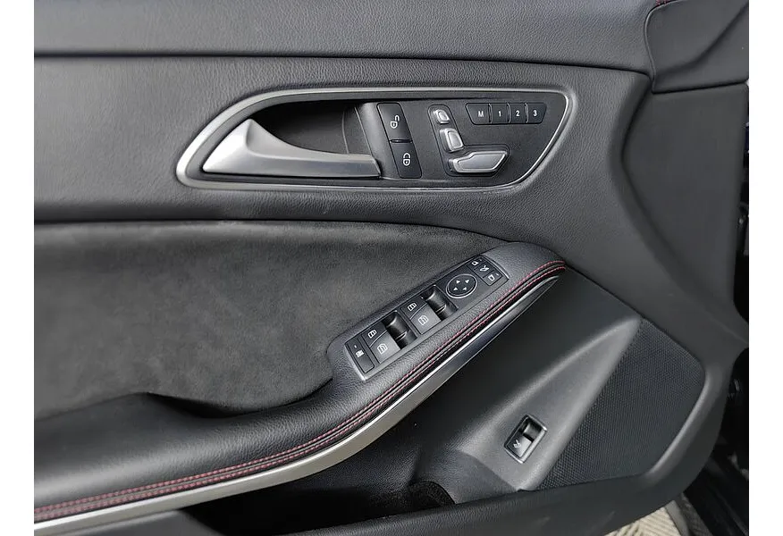 Mercedes-Benz CLA CLA 45 AMG 7G-DCT 4MATIC (381 л.с.) Особая серия Синий в АВИЛОН. Слайд №21