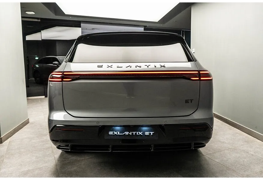 EXEED Exlantix ET 1.5 AT 4WD (469 л.с.) Серый в АВИЛОН. Слайд №6