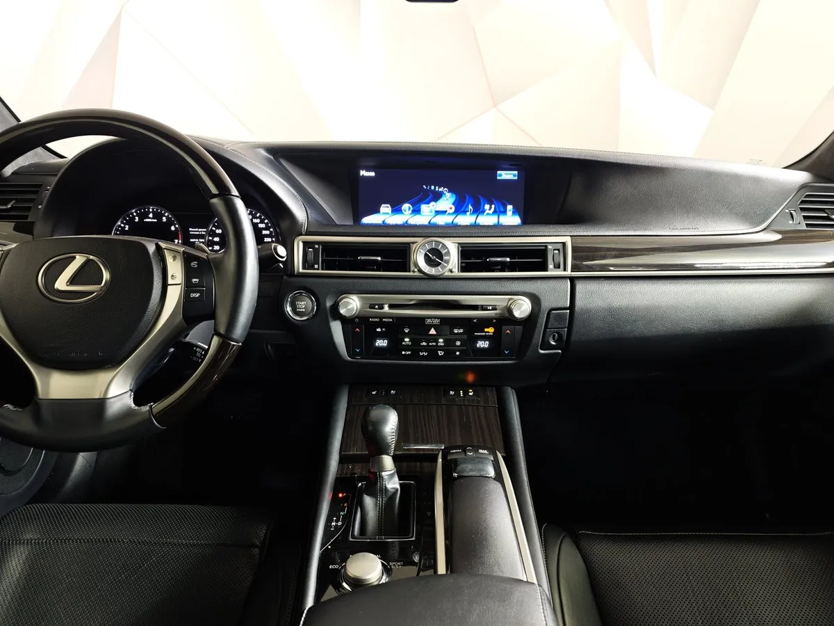 Lexus GS 350 AT AWD (317 л.с.) Черный в АВИЛОН. Слайд №15