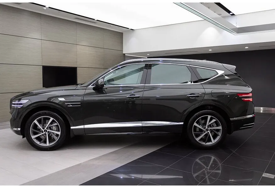 Genesis GV80 2.5 T-GDI 8AT 4WD (249 л.с.) 7 мест Зеленый в АВИЛОН. Слайд №2