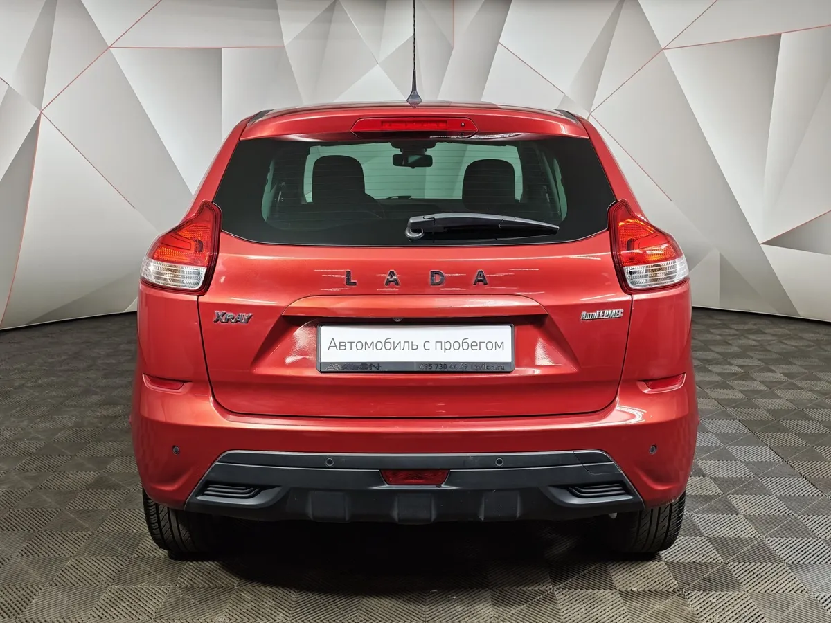 ВАЗ (Lada) XRAY 1.8 AMT (122 л.с.) Красный в АВИЛОН. Слайд №8