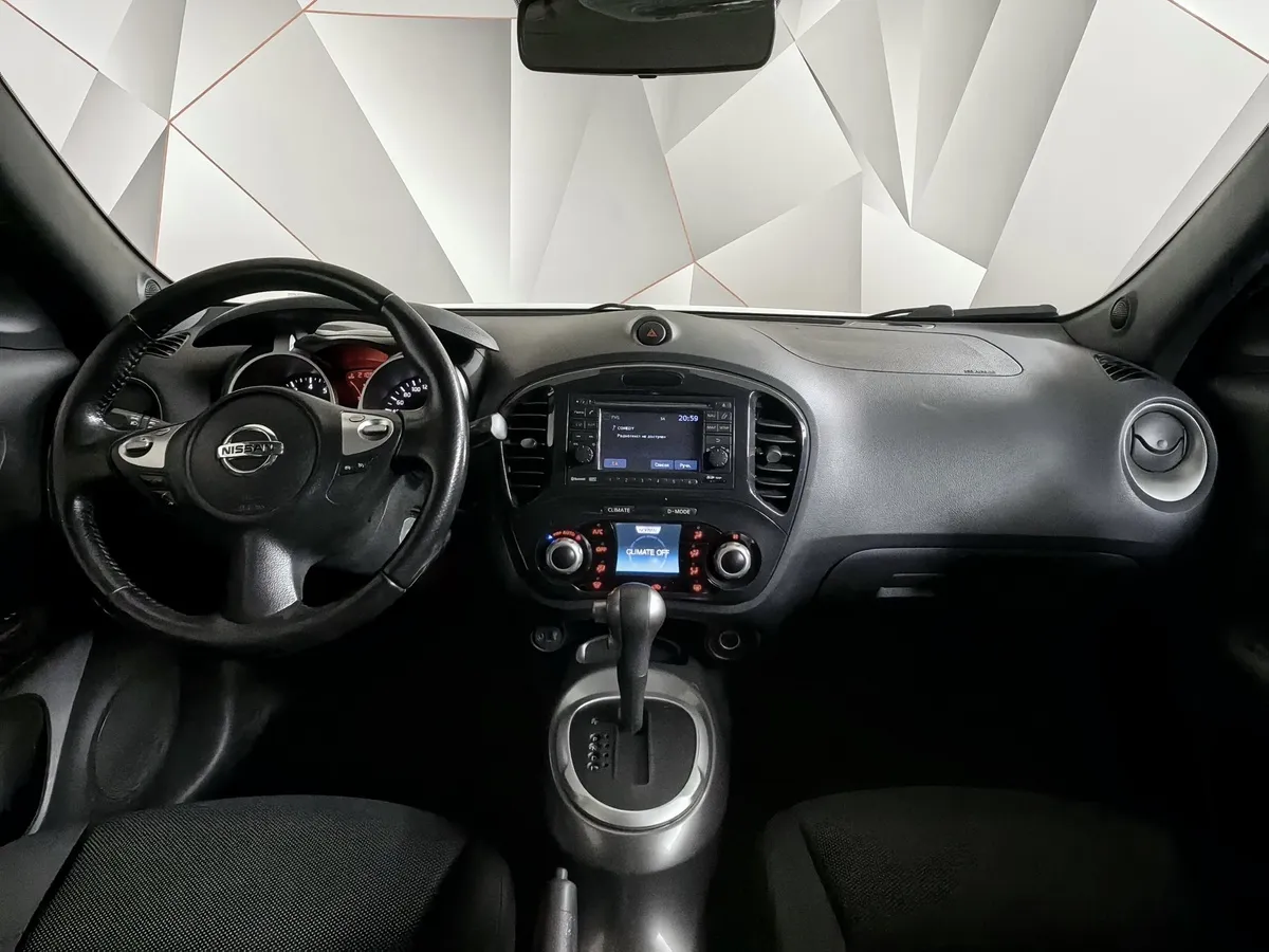 Nissan Juke 1.6 CVT (117 л.с.) Белый в АВИЛОН. Слайд №13