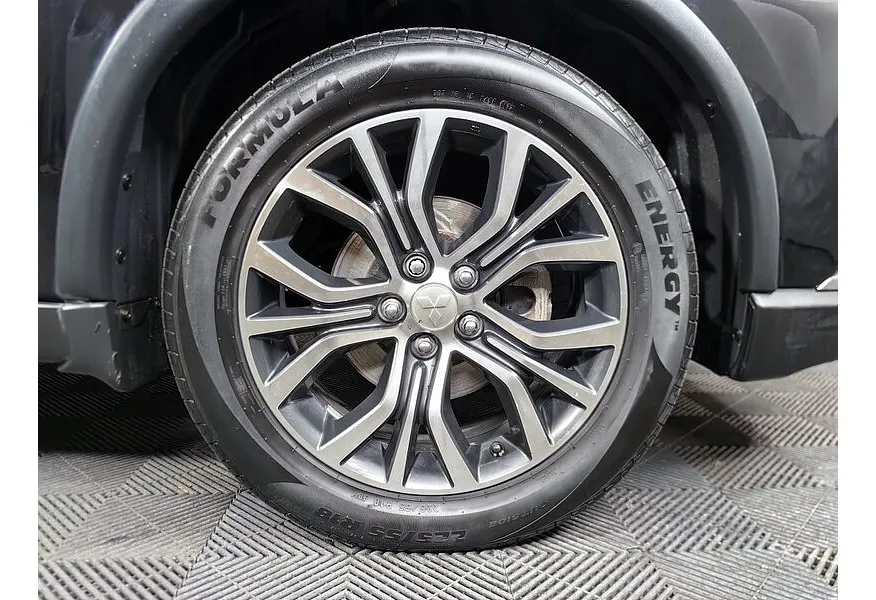 АВИЛОН - Mitsubishi Outlander 2.0 CVT 4WD (146 л.с.) Черный - slide 18