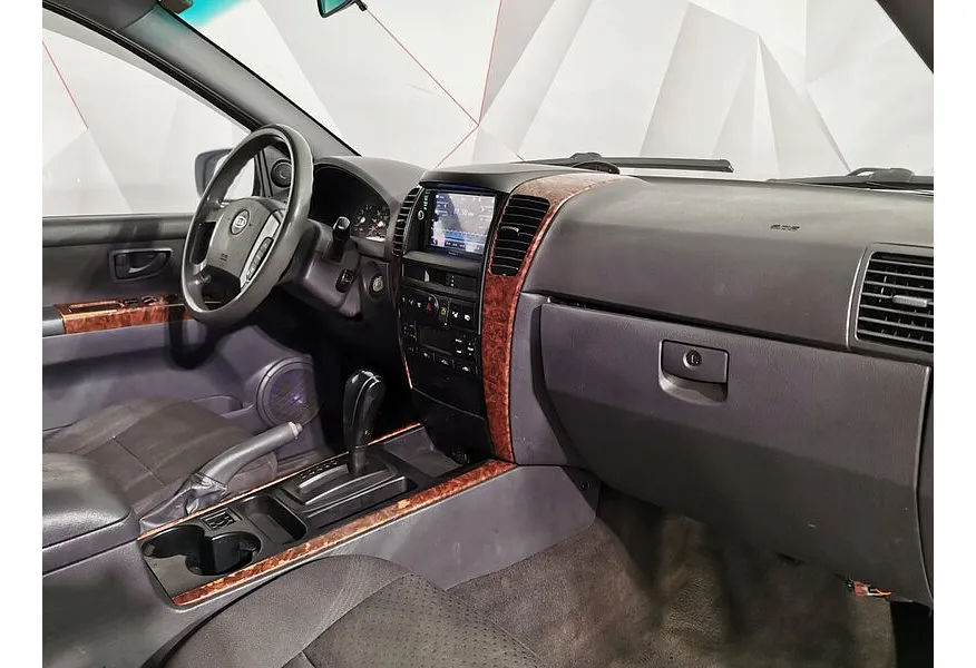 Kia Sorento 2.5 CRDi AWD 4AT (140 л.с.) Комбинированный в АВИЛОН. Слайд №13