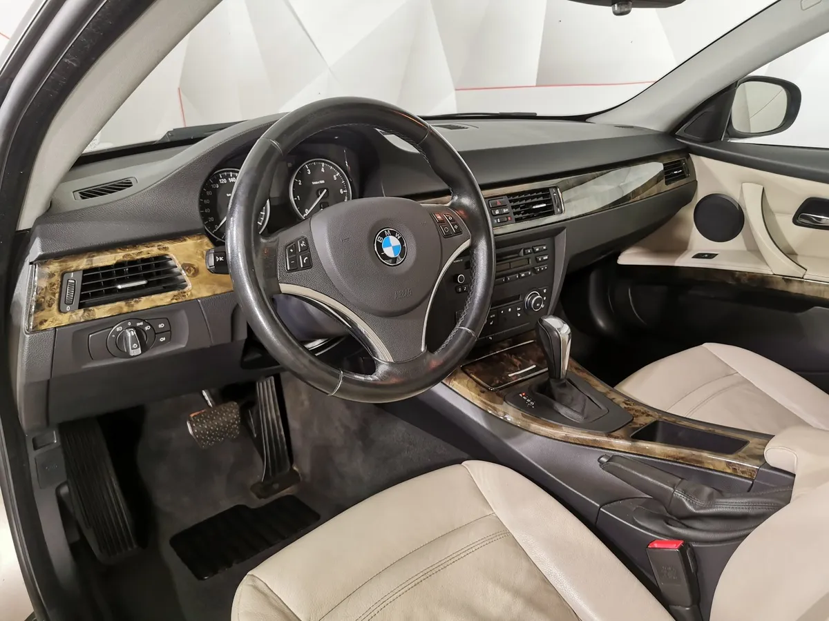 BMW 3 серия 320i AT (156 л.с.) Бежевый в АВИЛОН. Слайд №12