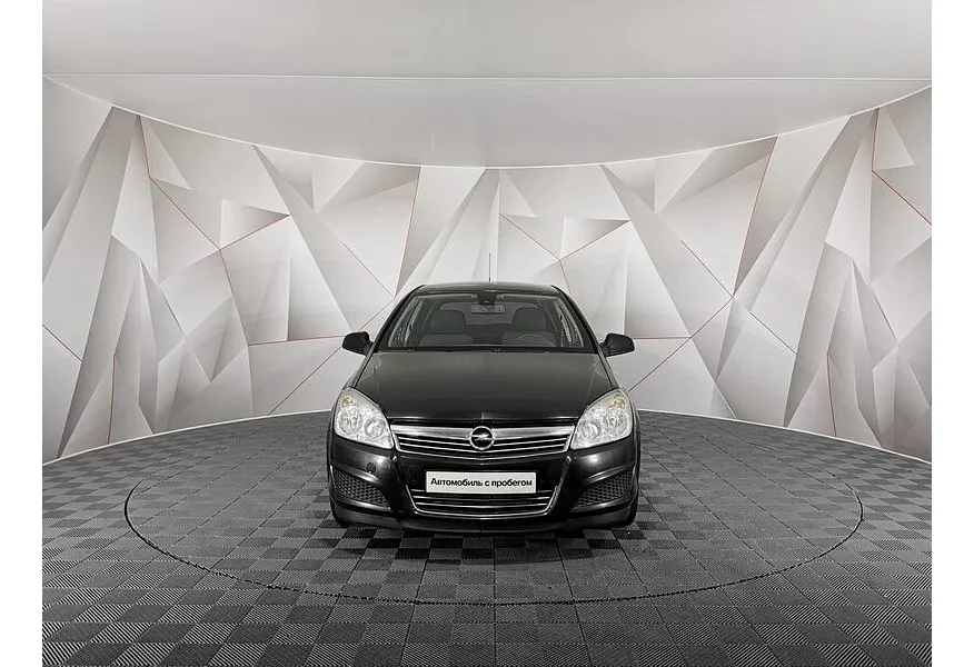 Opel Astra 1.8 AT (140 л.с.) Черный в АВИЛОН. Слайд №7