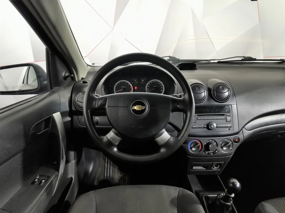 Chevrolet Aveo 1.4 MT (101 л.с.) Красный в АВИЛОН. Слайд №17