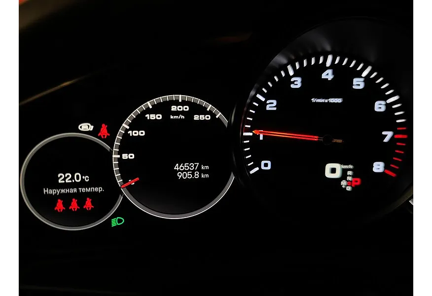 Porsche Cayenne Coupe 3.0 Tiptronic AWD (340 л.с.) Серый в АВИЛОН. Слайд №17