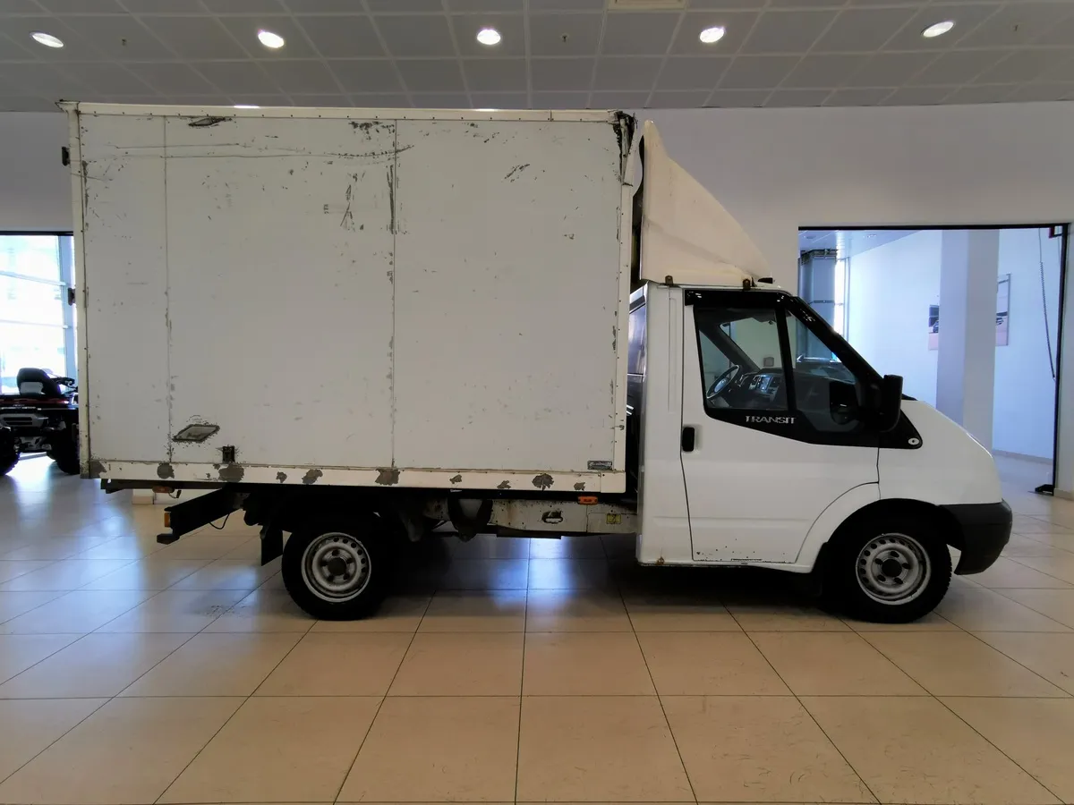 Ford Transit C/CAB 470(350)E Isothermal Box SVO 2.2 MT Белый в АВИЛОН. Слайд №6