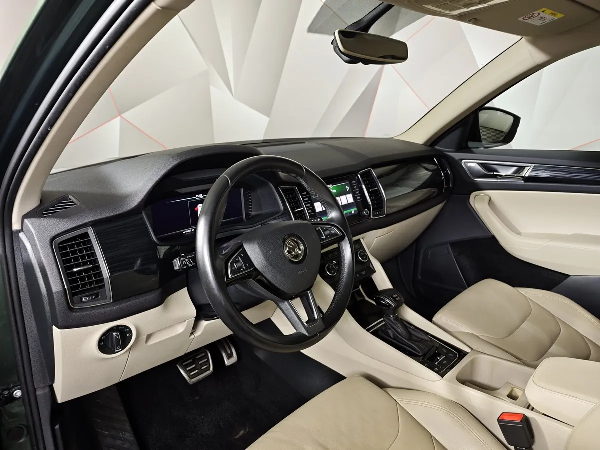 Skoda Kodiaq 1.4 TSI DSG 4X4 (150 л.с.) Зеленый в АВИЛОН. Слайд №18