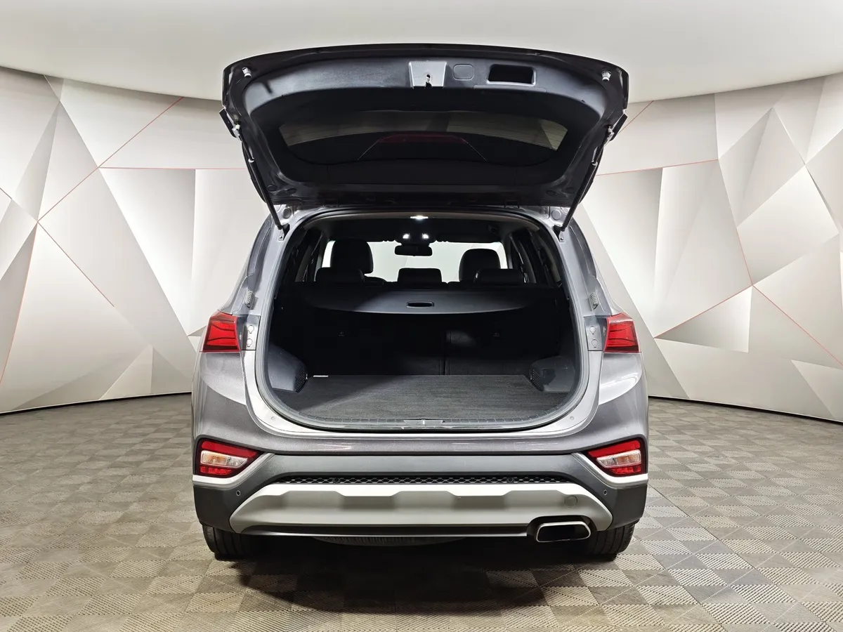 Hyundai Santa Fe 2.4 (188 л.с.) - 6AT Lifestyle Серый в АВИЛОН. Слайд №12