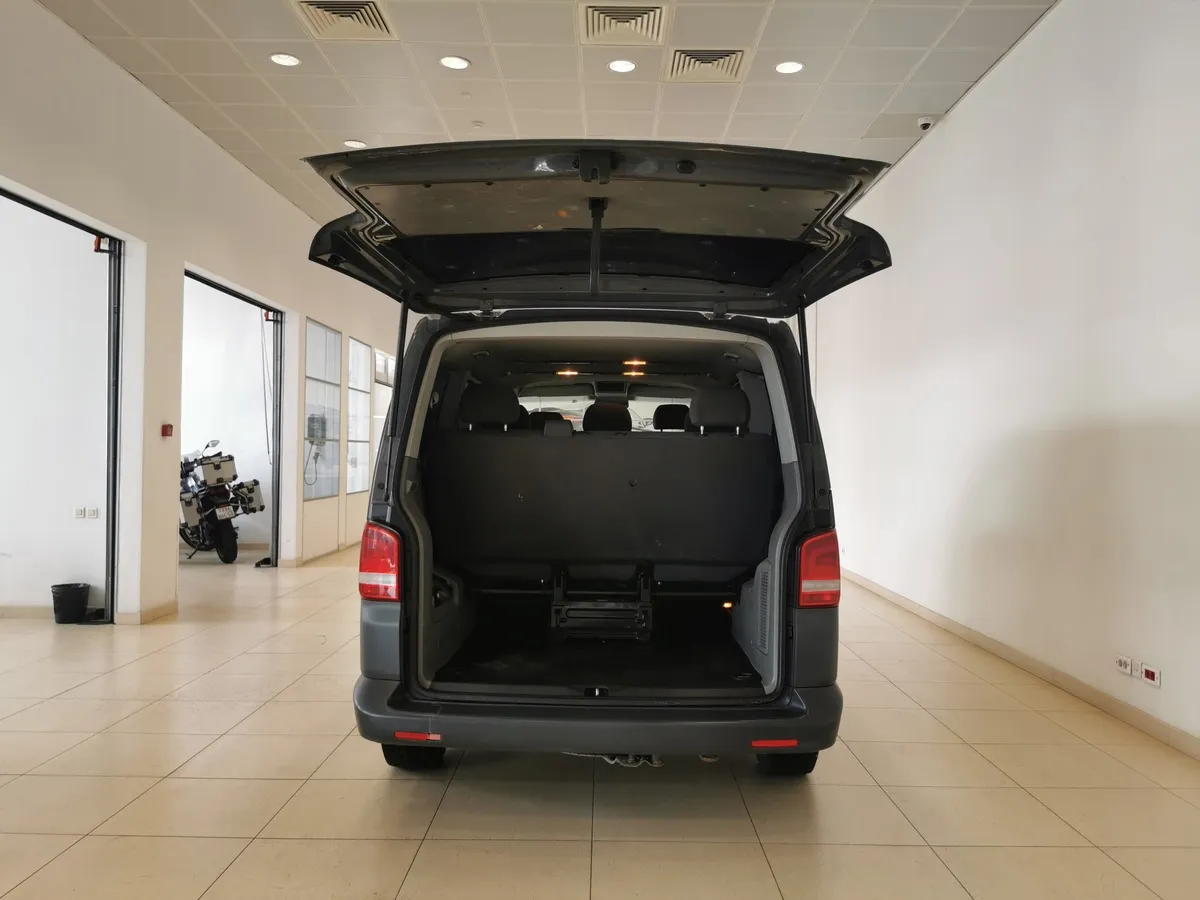 Volkswagen Caravelle 2.0 BiTDI DSG L1 (180 л.с.) Comfortline Серый в АВИЛОН. Слайд №10
