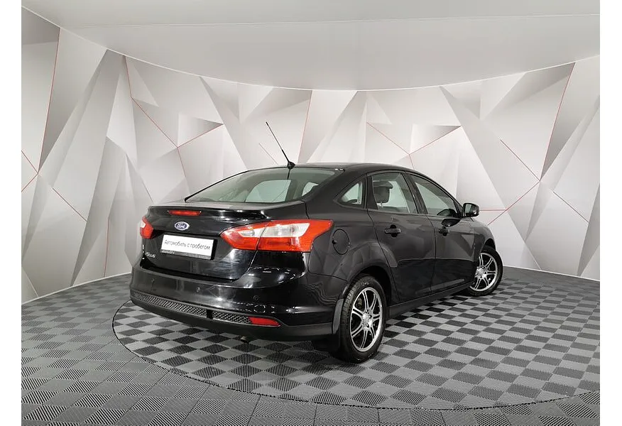 Ford Focus 1.6 Ti-VCT PowerShift (125 л.с.) SYNC Edition Черный в АВИЛОН. Слайд №7