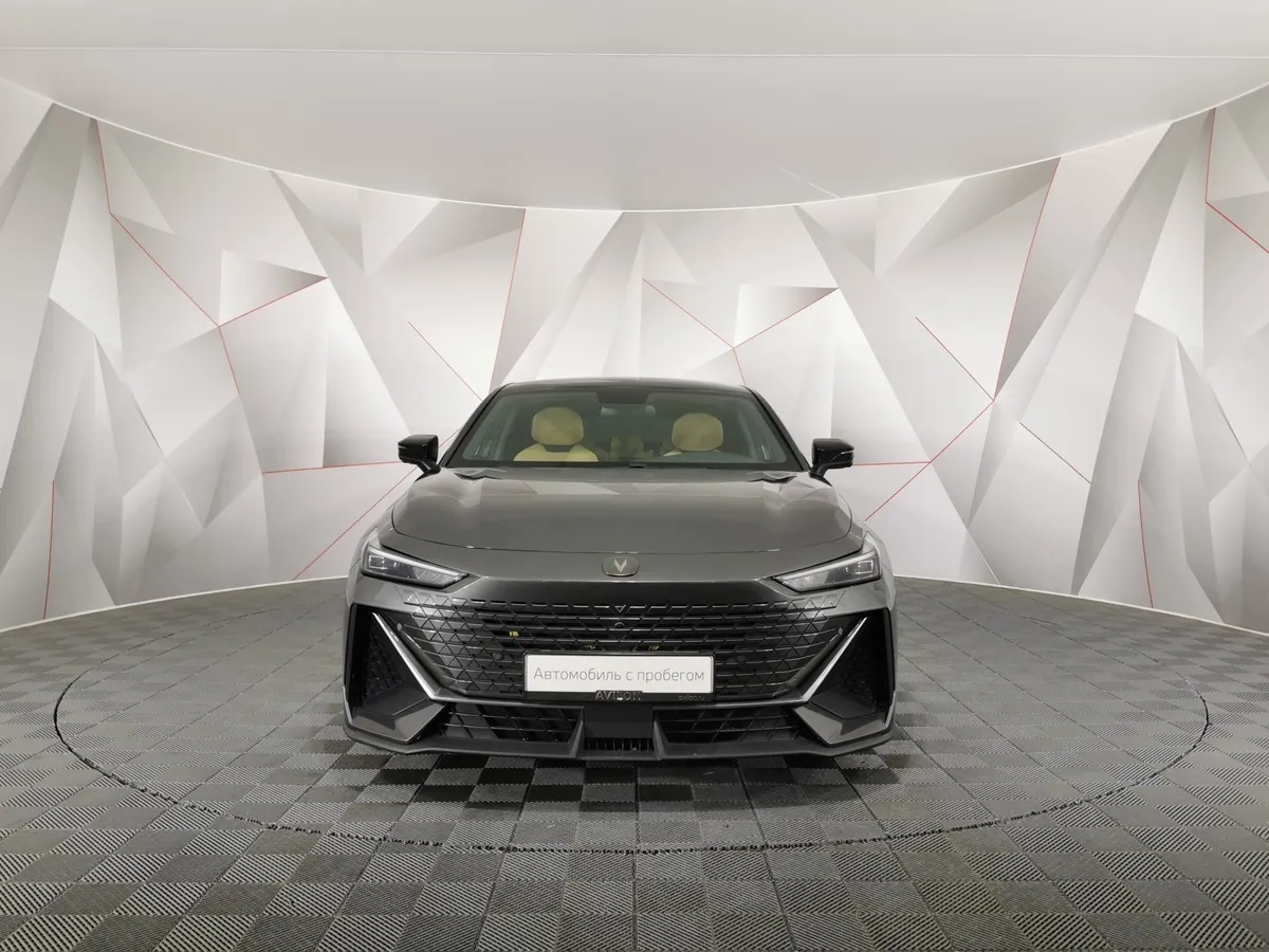 Changan UNI-V 1.5 AMT (181 л.с.) Tech Серый в АВИЛОН. Слайд №7