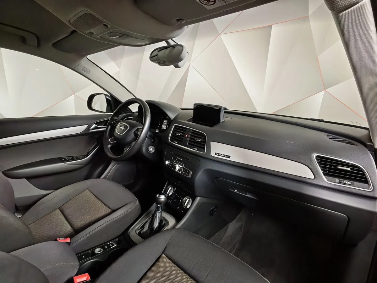 Audi Q3 2.0 TFSI quattro S tronic (170 л.с.) Черный в АВИЛОН. Слайд №13