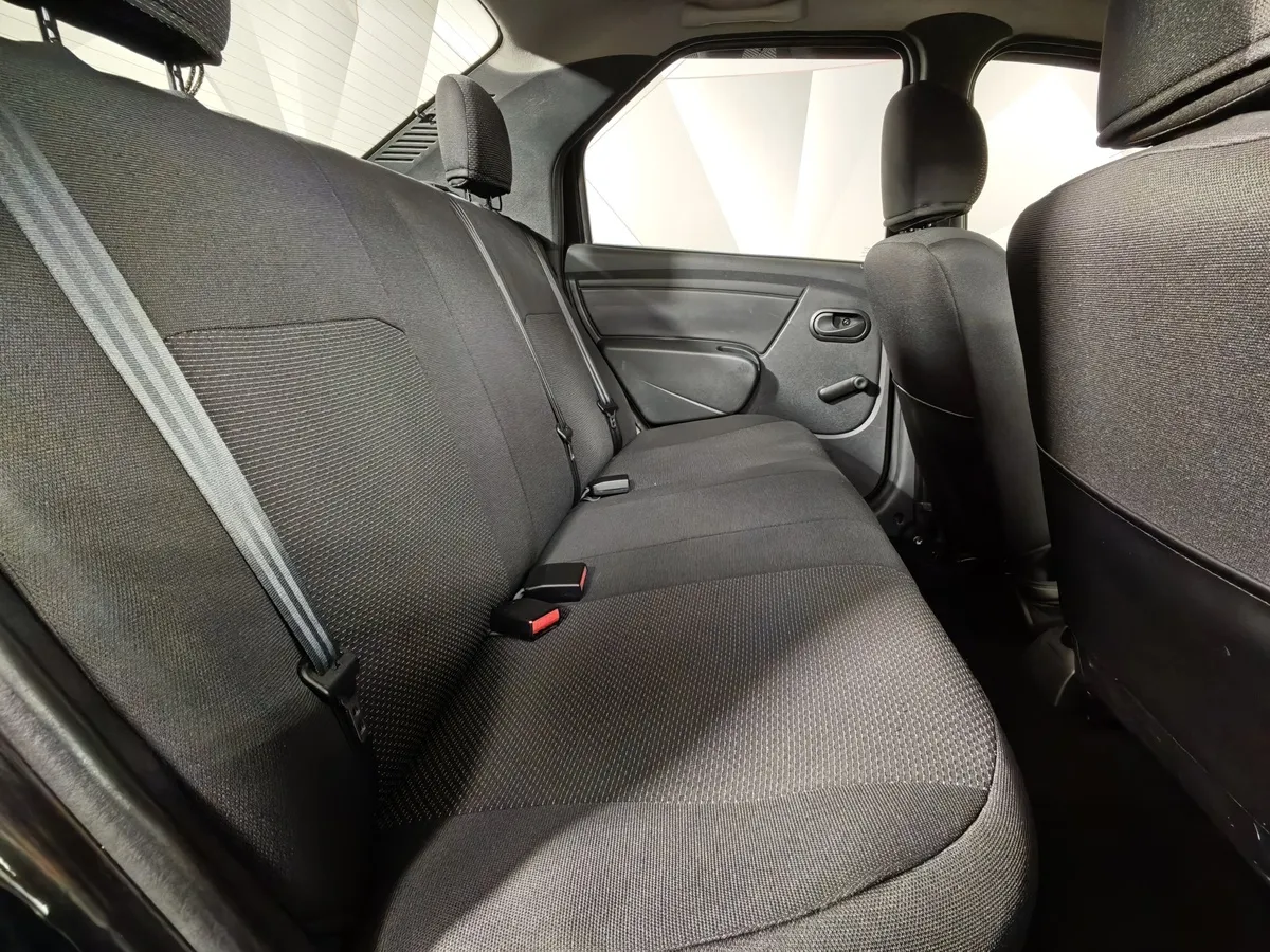 Renault Logan 1.6 AT (102 л.с.) Черный в АВИЛОН. Слайд №16